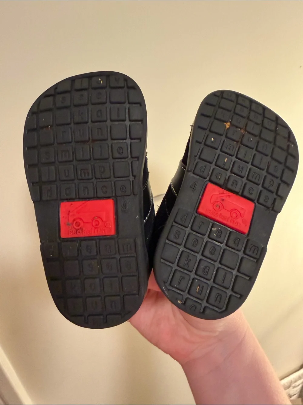 See Kai Run- Black Kids Velcro Leather Sneakers- Size 4